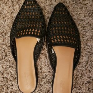 Universal Thread Black Shoes